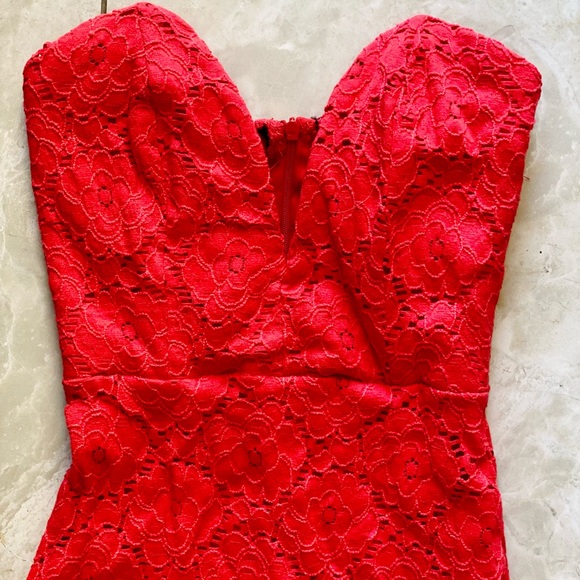 Red Lace Summer Dress - Picture 7 of 7